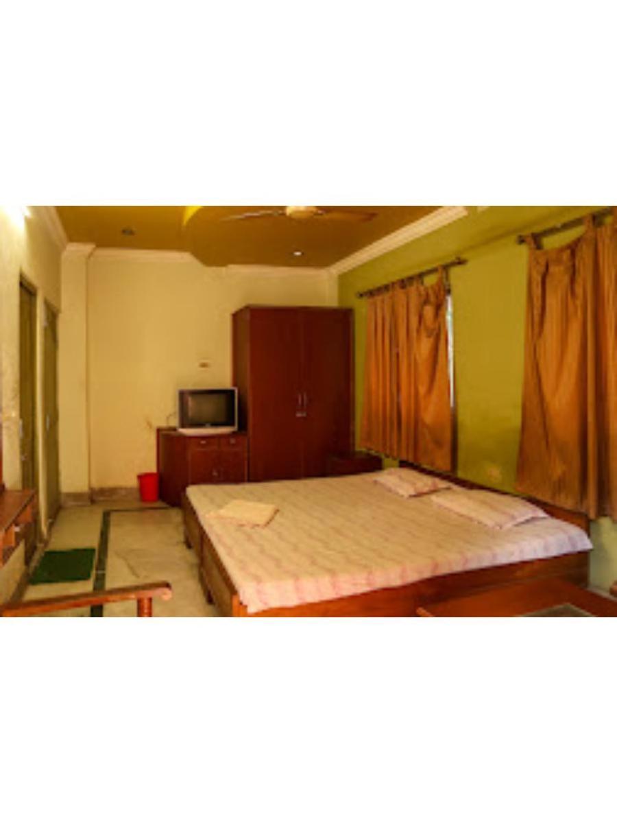 Roxy Inn,Cuttack Eksteriør bilde